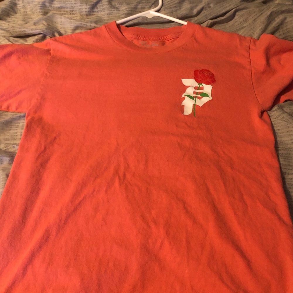 Nice Fit Heartbreaker Shirt